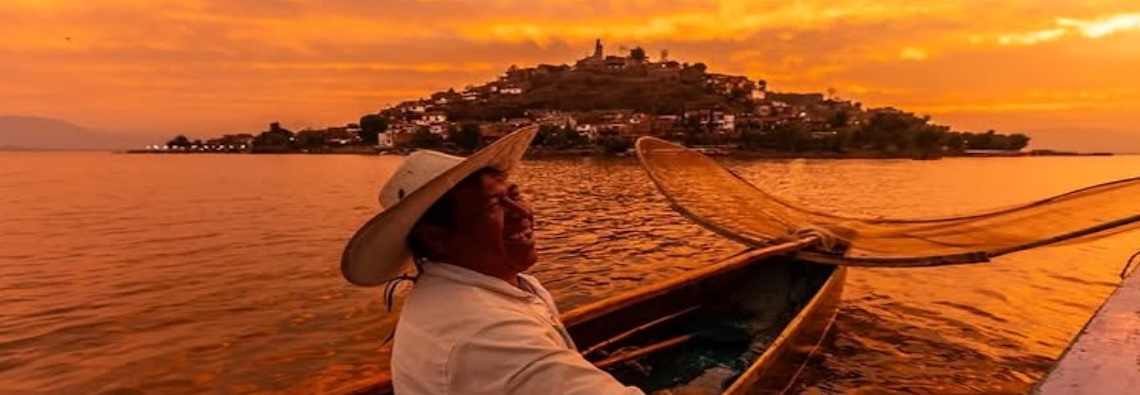 Lake Patzcuaro Fisherman 1140x395